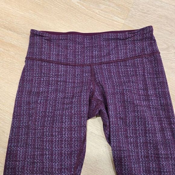 Lululemon Crop leggings Women's Purple Size 6 Elastic Waist Wunder Under Pant - Picture 3 of 5